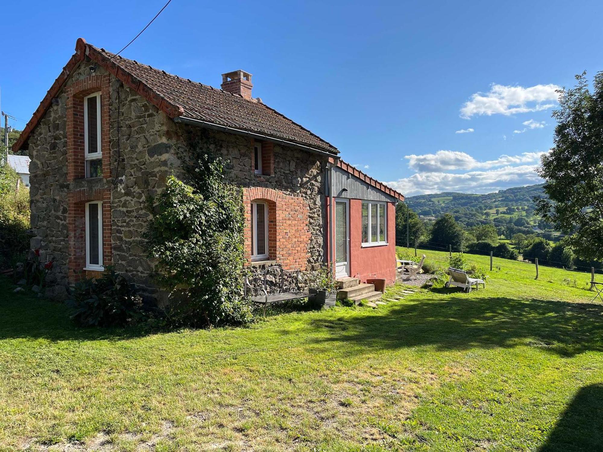 NOISETTE : maison indépendante pour 2, tout inclus Teilhet  Extérieur photo